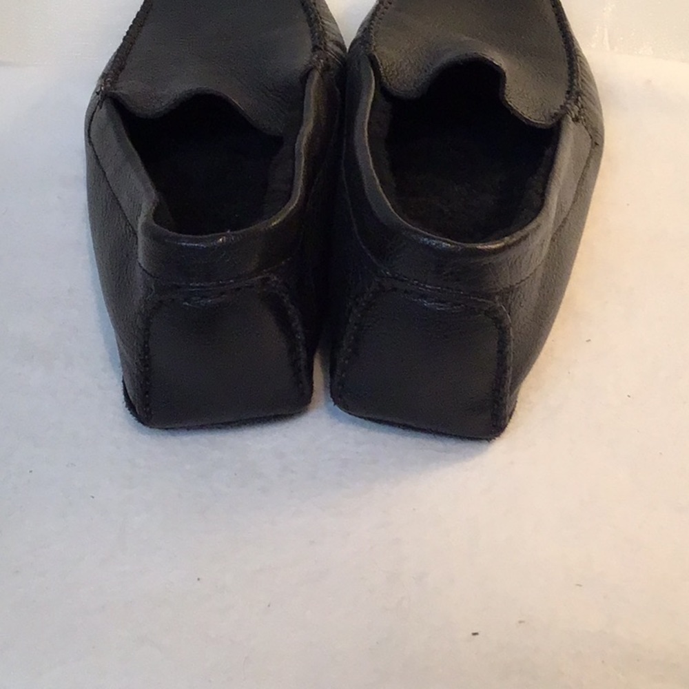 Cole Haan Men’s House shoes - Picture 2 of 5